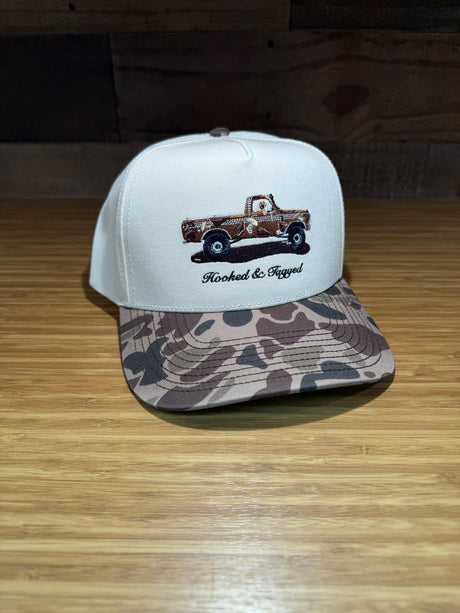 Huntin Buddy - Full Cloth Curved Bill Hat
